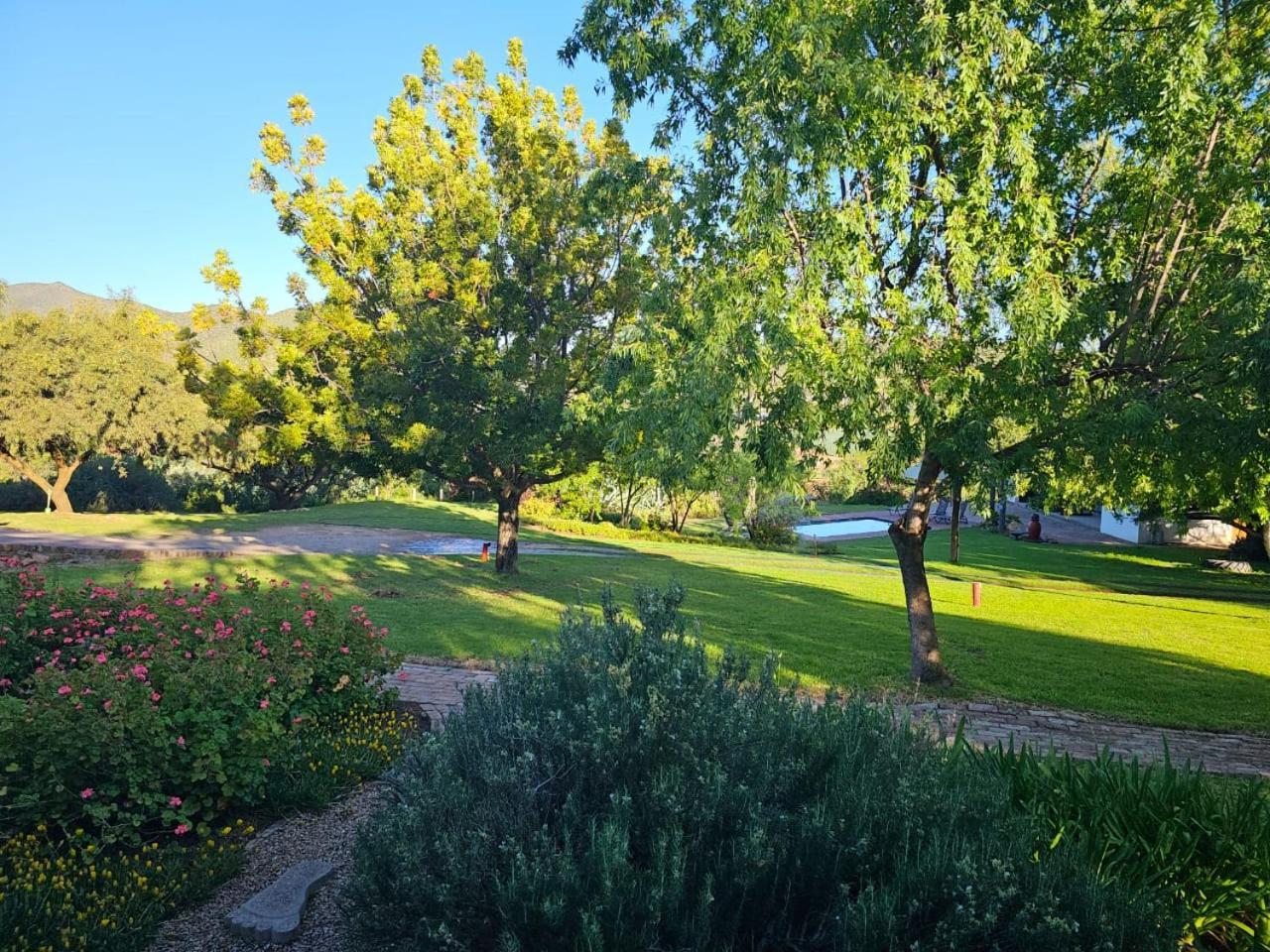 Kranskloof Country Lodge Оудсхорн Экстерьер фото